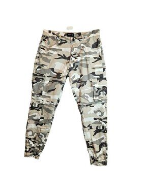 Skinny Fit Camo Cargo Pants Mens Size 34 With Multiple Pockets & Elasticized Ank